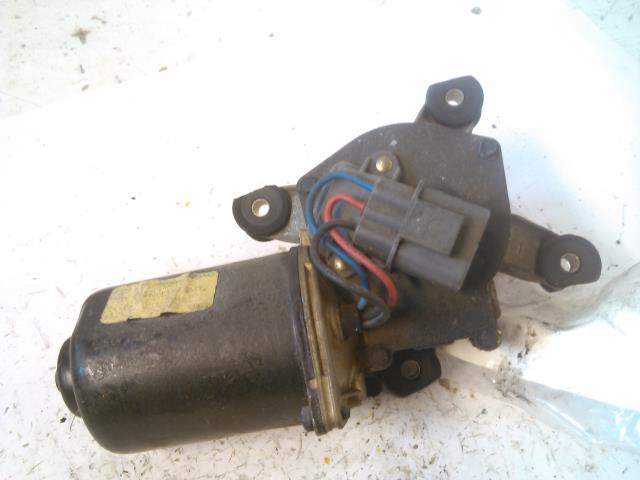 Viskermotor frontrute til Nissan Primera, 1990-1996 (P10) (P10) 