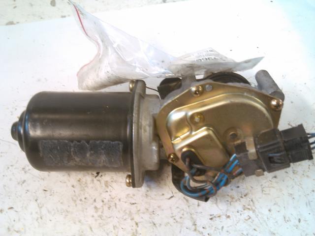 Viskermotor frontrute til Mitsubishi Lancer, 1993-1996  