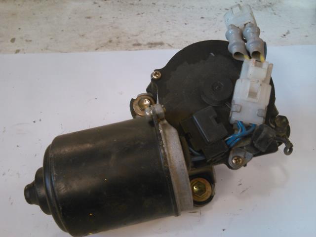 Viskermotor frontrute til Toyota Carina 1982-1991  