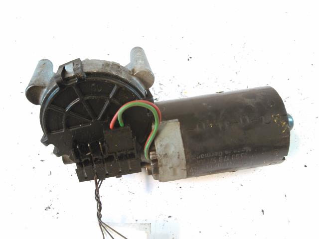Viskermotor frontrute til Ford Escort 1991-1995  (0390241307|85GB17B571AA|)