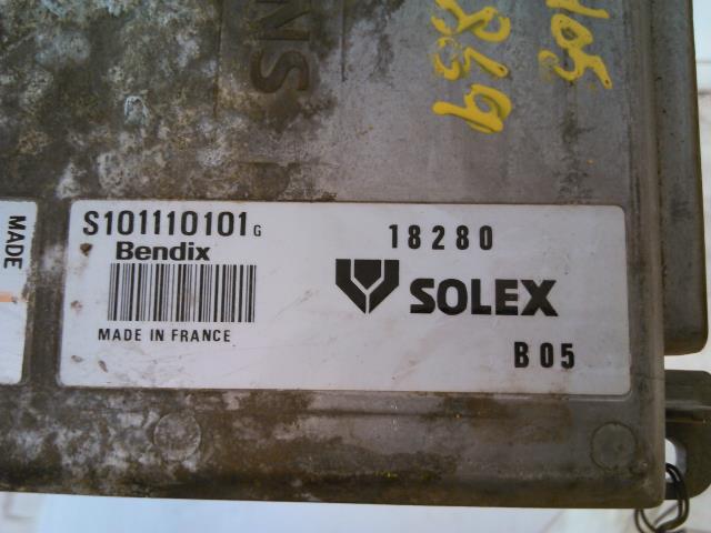 Styreenhet motor til Peugeot 405 1988-1996  (SIEMENS|S101110101|18280|)