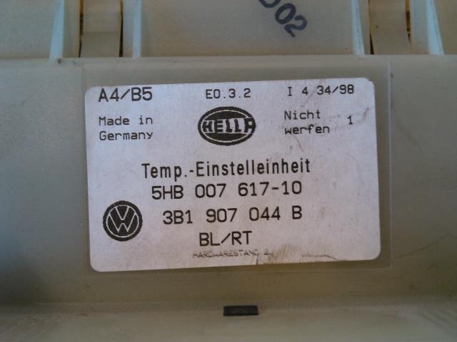 Varmeapparat betjening til VW Passat 1997-2000 (B5,3B) (B5,3B) (HELLA|5HB007617-10|3B1907044B|)