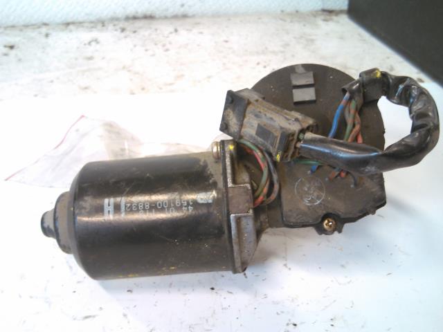 Viskermotor frontrute til Saab 900, 1994-1998  (159100-8832)