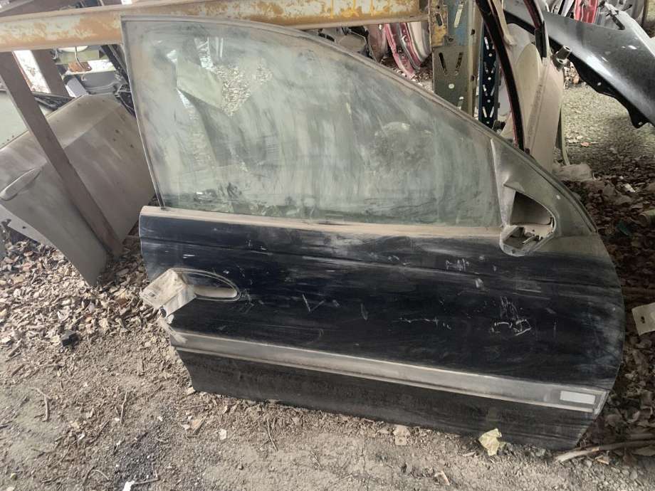 Dør høyre foran til Opel Omega B, 1994-1999  