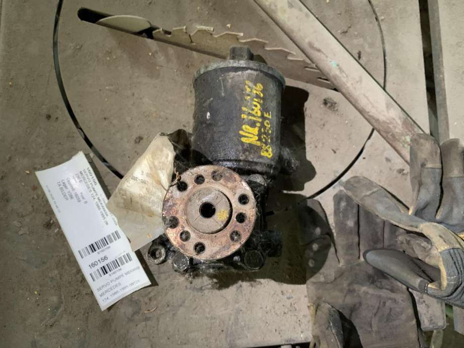 Servo pumpe mekanisk til Mercedes 124 1986-1995 (W124) (W124) (124 460 2380|)