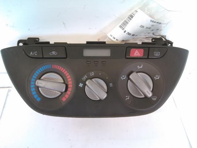 Varmeapparat betjening til Toyota RAV4, 2000-2006 (Type II)  (55900-42120)