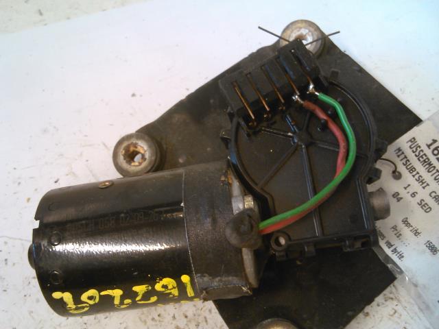 Viskermotor frontrute til Mitsubishi Carisma 1999-2004 (Fase 2) (BOSCH|0390241170|)