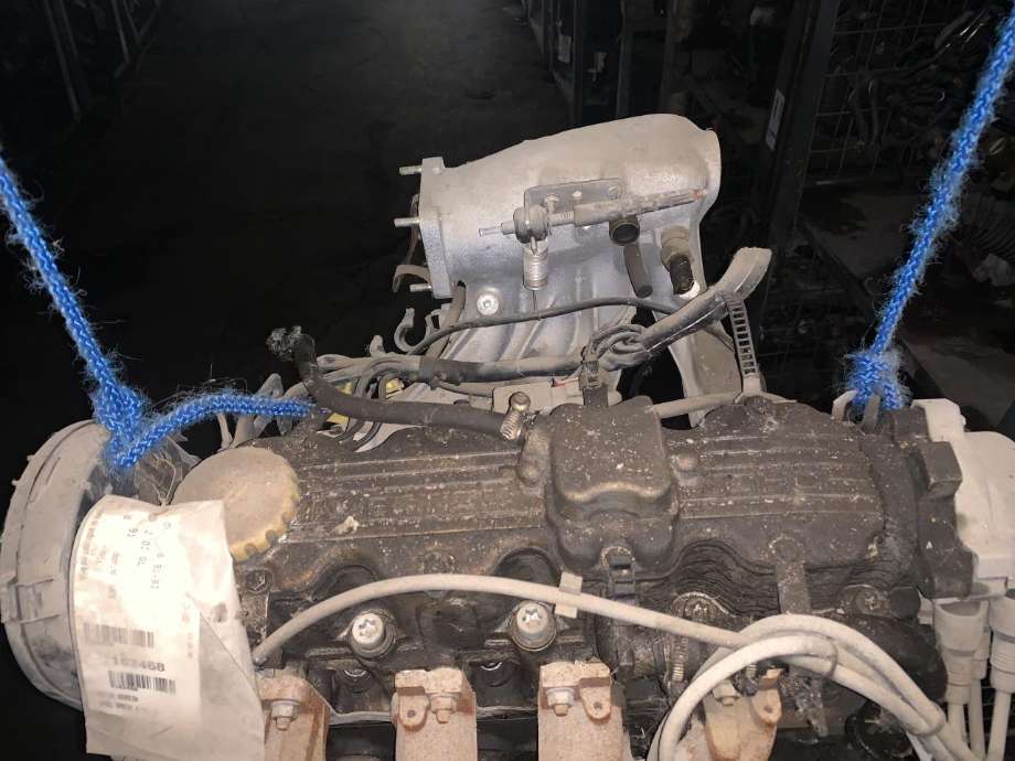 Motor bensin til Opel Omega A 1991-1993  