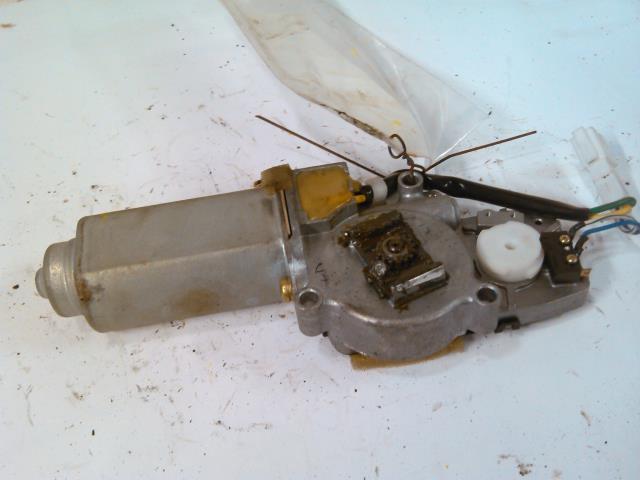 Takluke motor til Mazda MX-3, 1991-1998  (833100-0900)