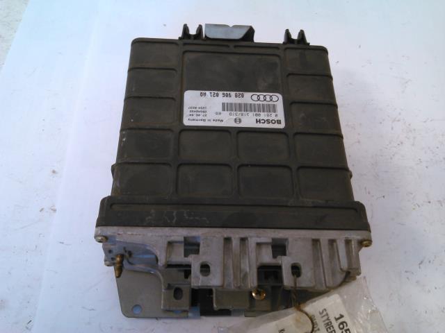 Styreenhet motor til Audi 80, 1992-1995  (BOSCH|0 281 001 318)
