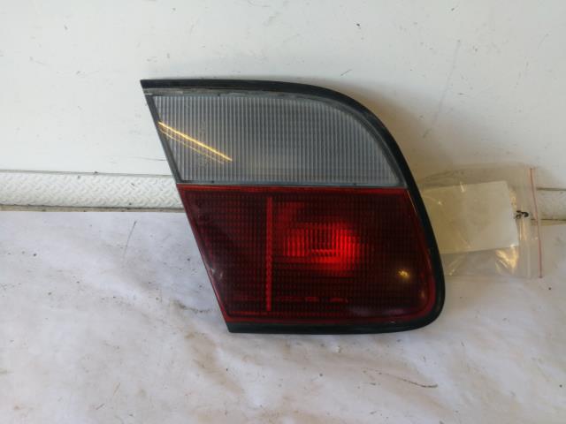 Baklykt venstre indre til Nissan Almera, 1995-2000 (N15) (N15)