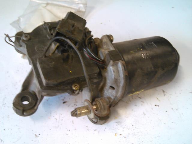 Viskermotor frontrute til Kia Sephia, 1994-1998