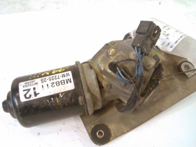 Viskermotor frontrute til Mitsubishi Lancer, 1996-2003  (WM-7225-2S)
