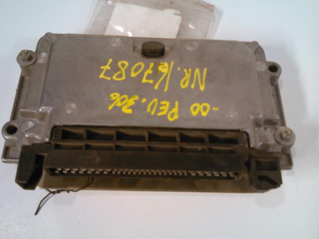 Styreenhet motor til Peugeot 306, 1997-2002 (Fase 2)  (BOSCH|0261206214)