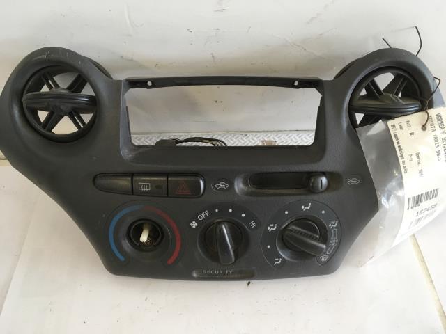 Varmeapparat betjening til Toyota Yaris, 1999-2003 (Type I, Fase 1)  
