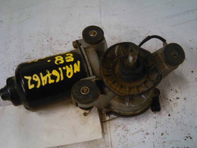 Viskermotor frontrute til Toyota Corolla, 1988-1992 (85110-12650)