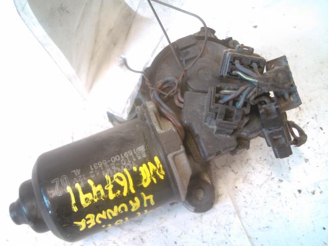 Viskermotor frontrute til Toyota 4-Runner, 1989-1997  (85110-89142)