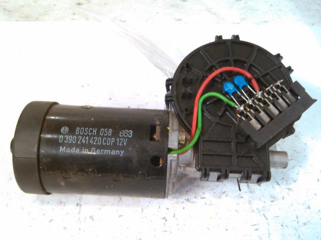 Viskermotor frontrute til Mercedes E-Klasse, 1995-2000 (Fase 1) (W210) (W210) (BOSCH|0390241420)