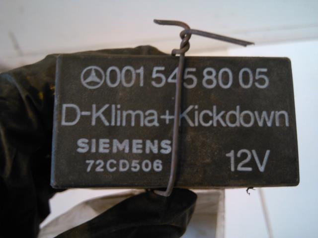 Styreenhet diverse til Mercedes 124 1986-1995 (W124) (W124) (SIEMENS|001 545 80 05|72CD506|)