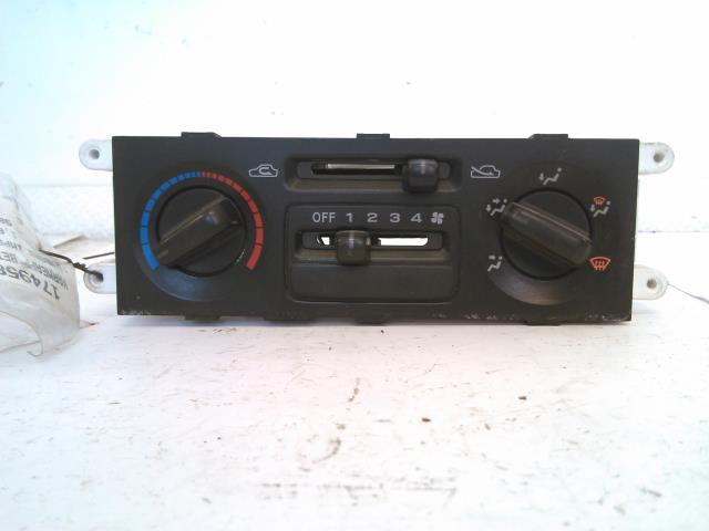 Varmeapparat betjening til Subaru Impreza, 1995-2000 (Type I, Fase 2)  