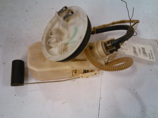 Bensinpumpe elektrisk til Nissan Primera, 1996-1999 (Fase 1) (P11) (P11) (VDO|172782F000)