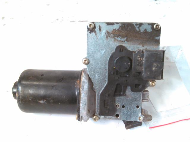 Viskermotor frontrute til Peugeot 307, 2001-2004 (Fase 1)  (VALEO|404.6381 3184F)
