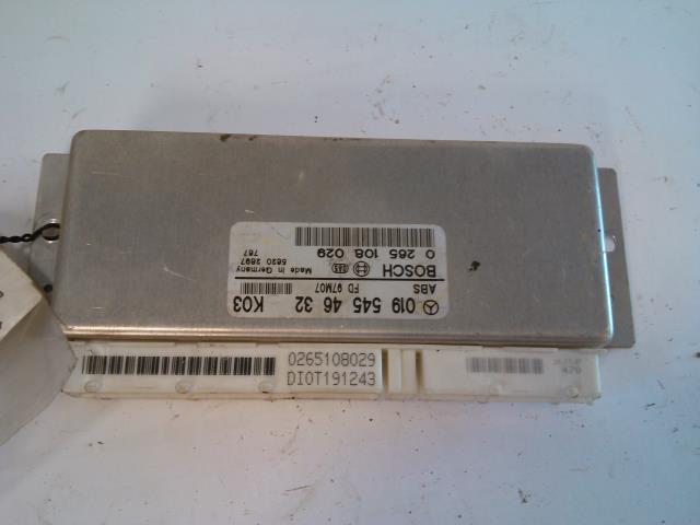 Styreenhet ABS til Mercedes C-Klasse, 1993-2000 (W202) (W202) (BOSCH|0 265 108 029)