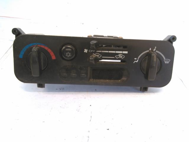 Varmeapparat betjening til Mitsubishi L200, 1996-2006 (Type III)  