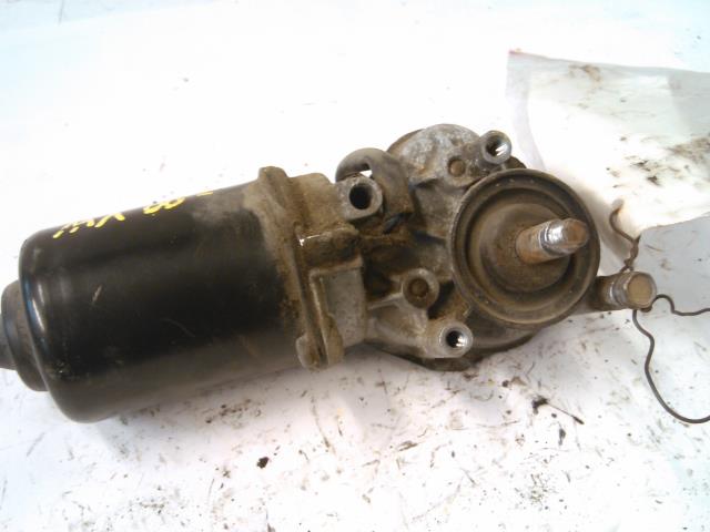 Viskermotor frontrute til Mitsubishi Lancer 1996-2003  (MB821112WM-7225-2S|)