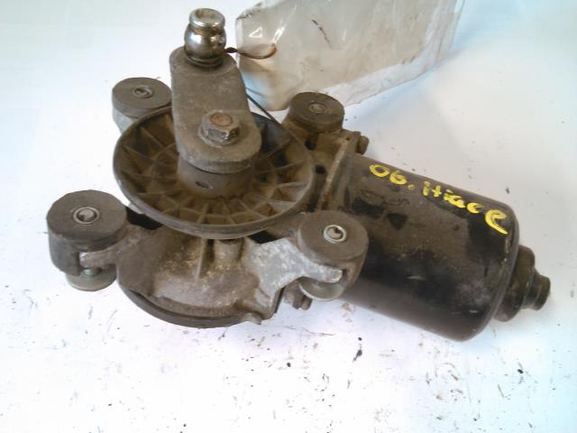 Viskermotor frontrute til Toyota Hiace 2001-2006 (Fase 2) (85110-26140|849200-1381|)