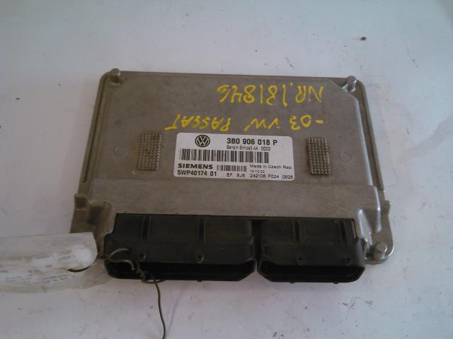 Styreenhet motor til VW Passat, 2001-2005 (B5,3BG) (B5,3BG) (SIEMENS|3BO 906 018P)