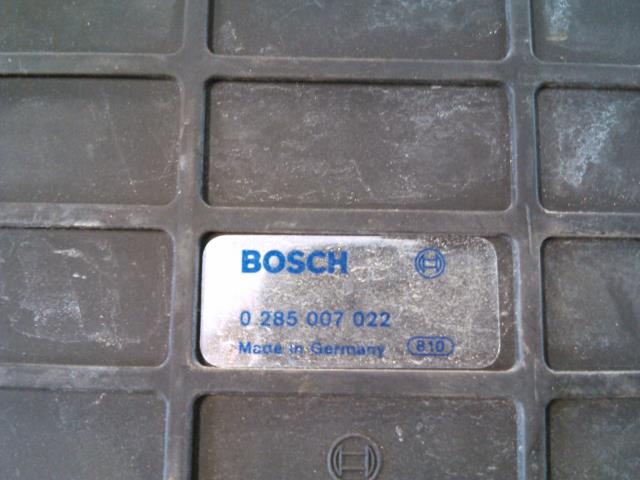 Styreenhet motor til Mercedes 190 1984-1993 (W201) (W201) (BOSCH|0285007022|006 545 51 32|)