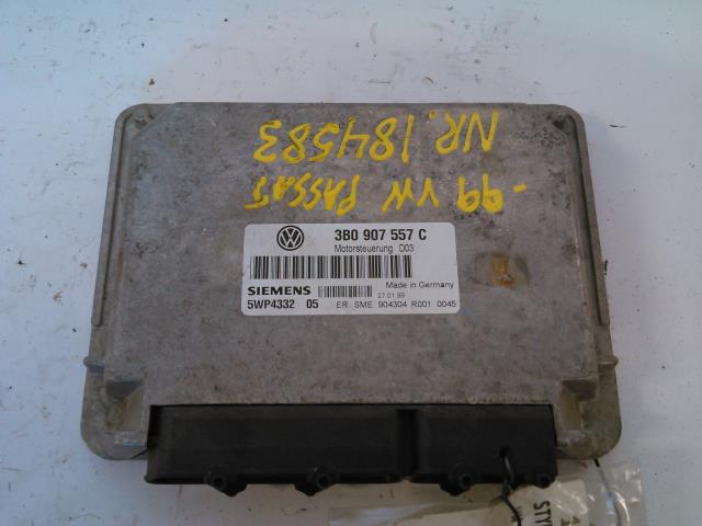 Styreenhet motor til VW Passat, 1997-2000 (B5,3B) (B5,3B) (SIEMENS|3BO 907 557 C)