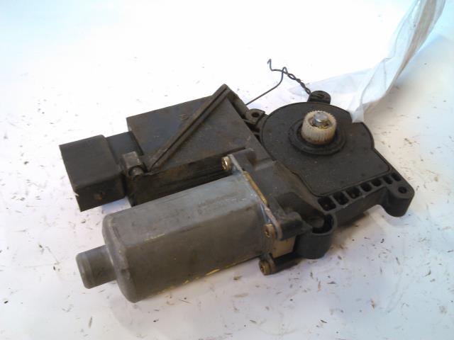 Ruteheis venstre bak til Mercedes E-Klasse 1995-2000 (Fase 1) (W210) (W210) (BOSCH|0130821699|)