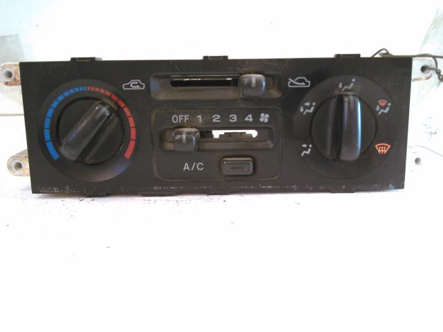 Varmeapparat betjening til Subaru Forester, 1997-2002 (Type I)  