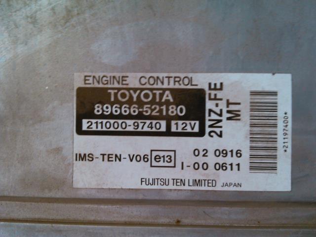 Styreenhet motor til Toyota Yaris Verso 1999-2007  (TOYOTA|89666-52180|211000-9740|)