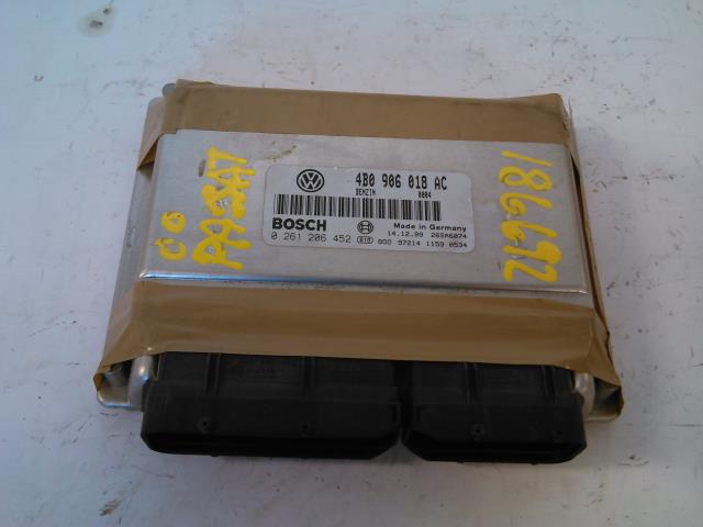 Styreenhet motor til VW Passat, 1997-2000 (B5,3B) (B5,3B) (BOSCH|0 261 206 452)