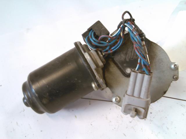 Viskermotor frontrute til Suzuki Swift 2005-2010  