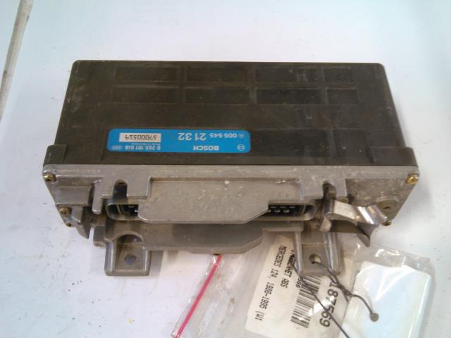 Styreenhet ABS til Mercedes 124 1986-1995 (W124) (W124) (BOSCH|0 265 101 018|005 545 21 32|)
