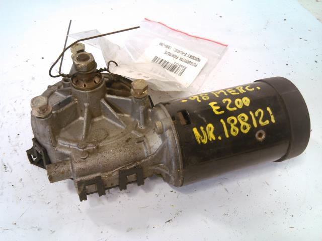 Viskermotor frontrute til Mercedes E-Klasse, 1995-2000 (Fase 1) (W210) (W210) (BOSCH|0390241420)