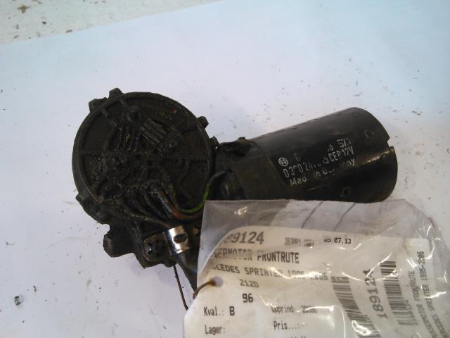 Viskermotor frontrute til Mercedes Sprinter, 1995-2006 (903) (903) (0390241?15)