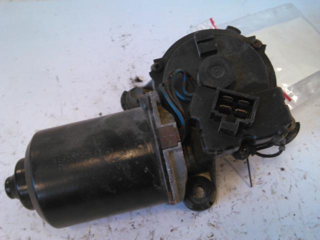 Viskermotor frontrute til Mazda 323F, 1995-1998