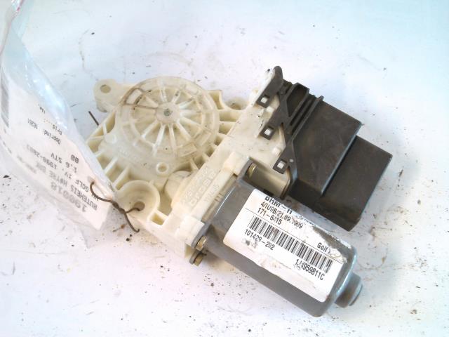 Ruteheis høyre bak til VW Golf IV, 1998-2003  (1J4959811C)