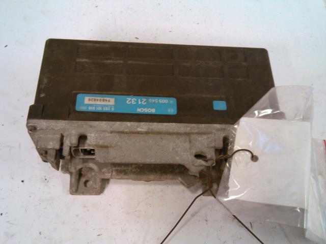 Styreenhet ABS til Mercedes 124, 1986-1995 (W124) (W124) (BOSCH|005 545 21 32)