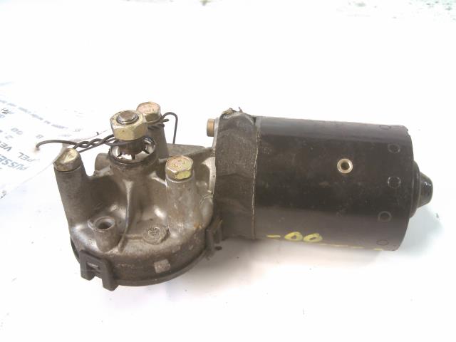 Viskermotor frontrute til Opel Vectra B, 1996-2001  (BOSCH|0390241142)