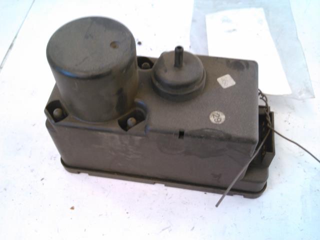 Vakuumpumpe til VW Passat, 1989-1993 (B3) (B3) (HELLA|357 862 257)