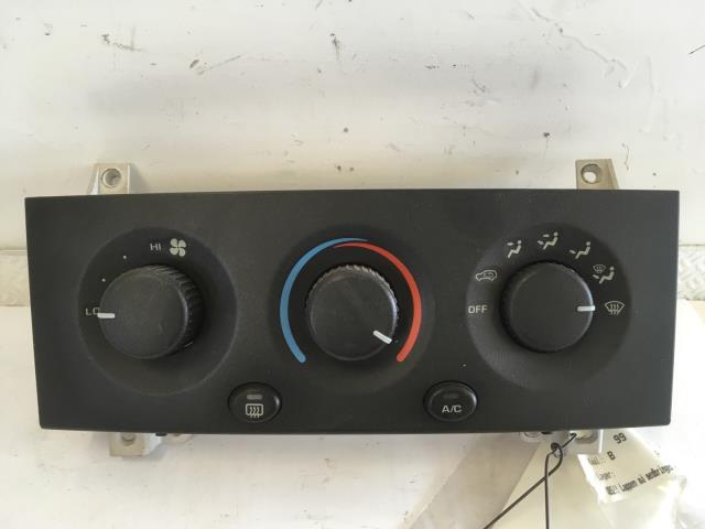 Varmeapparat betjening til Jeep Grand Cherokee, 1999-2004  (55115904)