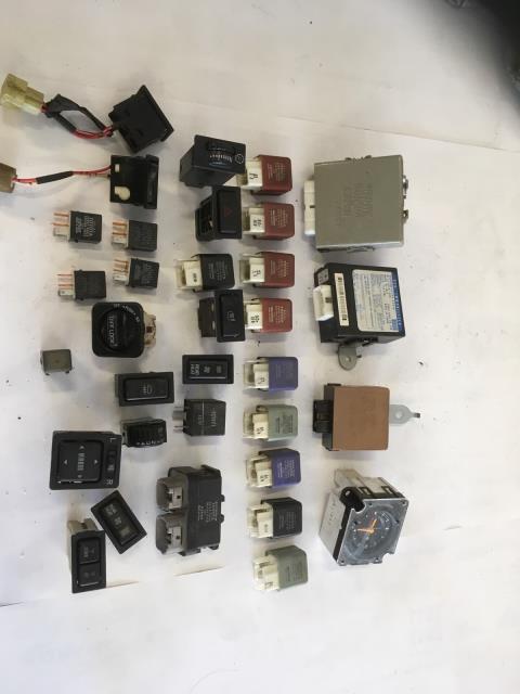 Rele diverse til Toyota Land Cruiser 90, 1996-2002