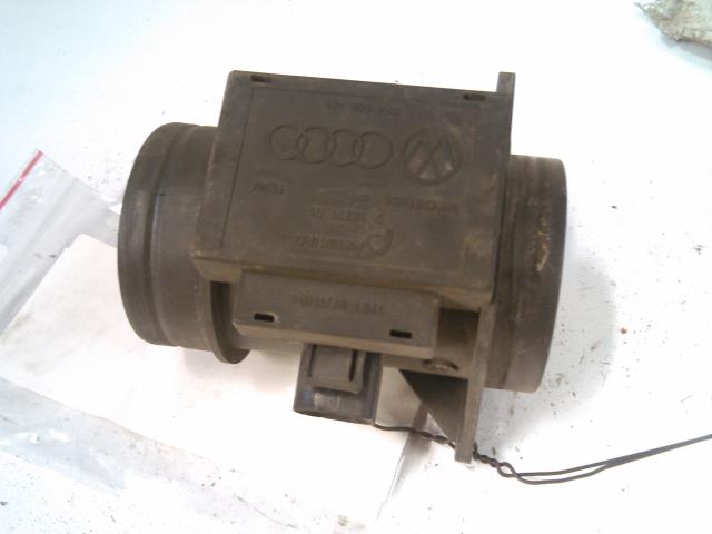Luftmengde/luftmassemåler til Audi A4, 1995-1999 (Type I, Fase 1) (B5) (B5) (PIERBURG|7.18221.01)