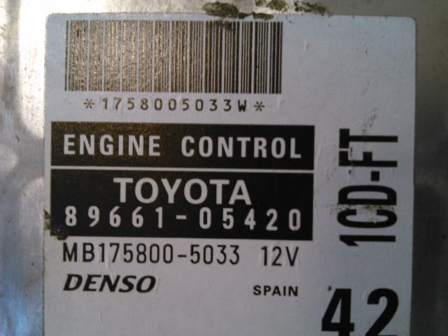 Styreenhet motor til Toyota Avensis 2000-2003 (Type I, Fase 2)  (DENSO|89661-05420|MB175800-5033|)